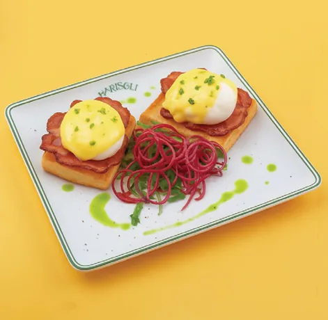 Classic Eggs Benedict