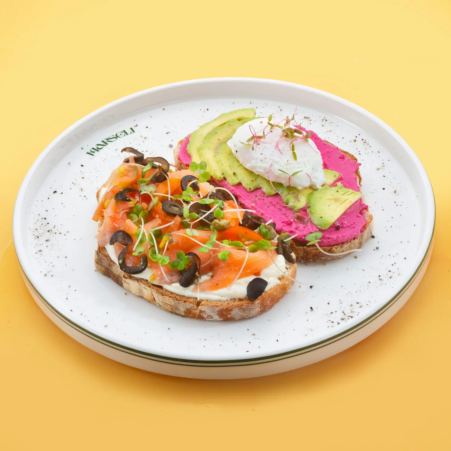 Smoked Chicken & Avocado Tartine